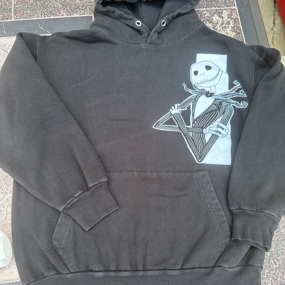 Nightmare Before Christmas Jack Skellington - EUC- Medium Sweatshirt